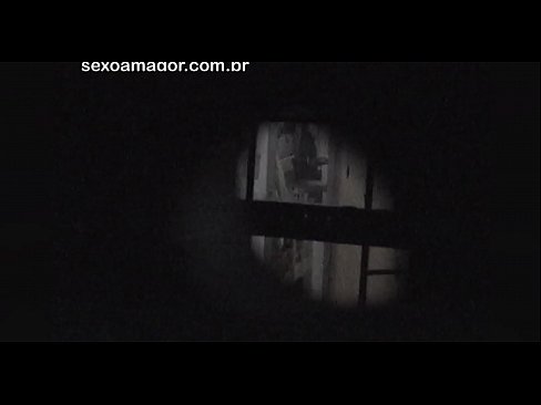 ❤️ Блондини ичкери кирпичтин артына катылган кошуналык войер жашыруун түрдө видеого тартып алат ❌ Порно видео ky.makesexnotwar.ru ️❤
