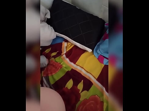 ❤️ Менин комнаташым үйдө жалгыз калат, анткени күйөөсү каникулга кетип жатат, мен аны сиккенге жана эшегин сүткө толтурганга мүмкүнчүлүк берем ❌ Порно видео ky.makesexnotwar.ru ️❤