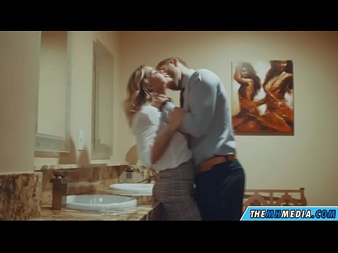 ❤️ Блондинка сени коомдук дааратканада азгырып жатканда ❌ Порно видео ky.makesexnotwar.ru ️❤